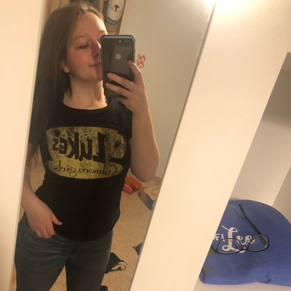 Brand New - 2 T-shirt Bundle - Gilmore Girls Merch